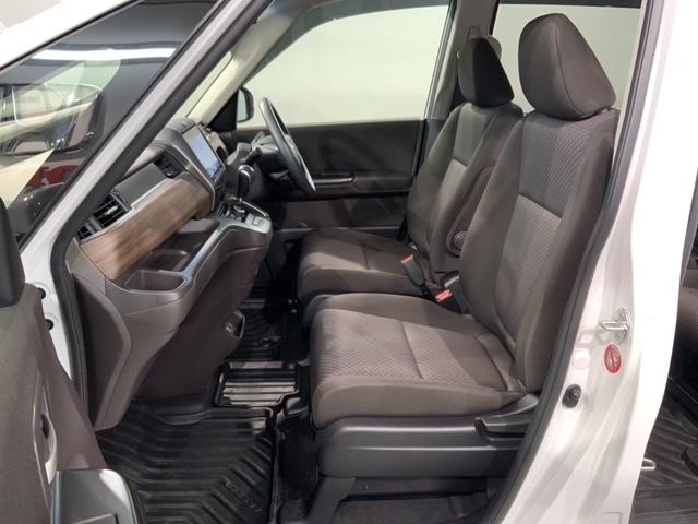 フリード Ｇ・ホンダセンシング　最長５年保証　ナビ　Ｒ席モニター　Ｒカメラ　ＣＤ　ＤＶＤ　ＢＴオーディオ　音楽録音　ＴＶ　ＬＥＤヘッド　シートヒ－タ－　クルコン　ドラレコ　ワンオーナー　禁煙　両側電動スライドドア　スマートキー（30枚目）