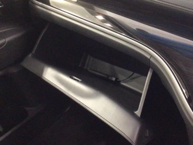 オデッセイハイブリッド ハイブリッドアブソルート・ＥＸホンダセンシング　最長５年保証　ナビ　マルチビュカメラ　ＣＤ　ＤＶＤ　ＢＴオーディオ　音楽録音　ＴＶ　アルミ　ＬＥＤヘッド　シートヒーター　パワーシート　クルコン　ワンオーナー　障害物センサー　禁煙　両側電動ドア（25枚目）