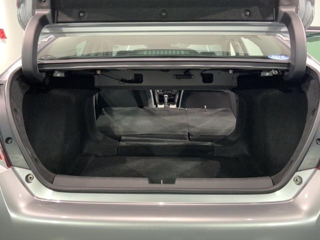 シビック セダン　ホンダセンシング　最長５年保証　ナビ　Ｒカメラ　ＣＤ　ＤＶＤ　ＢＴオーディオ　音楽録音　ＴＶ　アルミ　ＬＥＤヘッド　フォグ　シートヒーター　パワーシート　ワンオーナー　スマートキー　イモビライザー（20枚目）