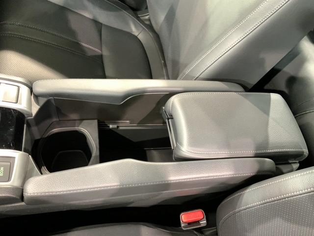 シビック セダン　ホンダセンシング　最長５年保証　ナビ　Ｒカメラ　ＣＤ　ＤＶＤ　ＢＴオーディオ　音楽録音　ＴＶ　アルミ　ＬＥＤヘッド　フォグ　シートヒーター　パワーシート　ワンオーナー　スマートキー　イモビライザー（26枚目）