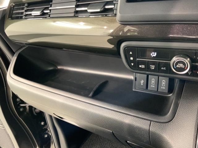 Ｎ－ＢＯＸカスタム Ｇ・Ｌホンダセンシング　最長５年保証　ナビ　Ｒカメラ　ＣＤ　ＤＶＤ　ＢＴオーディオ　音楽録音　ＴＶ　アルミ　ＬＥＤヘッド　フォグ　シートヒーター　クルコン　ドラレコ　両側電動スライドドア　禁煙　スマートキー　横滑り防止装置（27枚目）