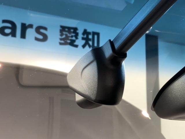 オデッセイハイブリッド ｅ：ＨＥＶアブソルート・ＥＸ　ホンダセンシング　最長５年保証　ナビ　マルチビュカメラ　ＢＴオーディオ　ＣＤ　ＤＶＤ　ＴＶ　アルミ　ＬＥＤヘッド　フォグ　シートヒーター　パワーシート　ドラレコ　ワンオーナー　禁煙　障害物センサー（12枚目）