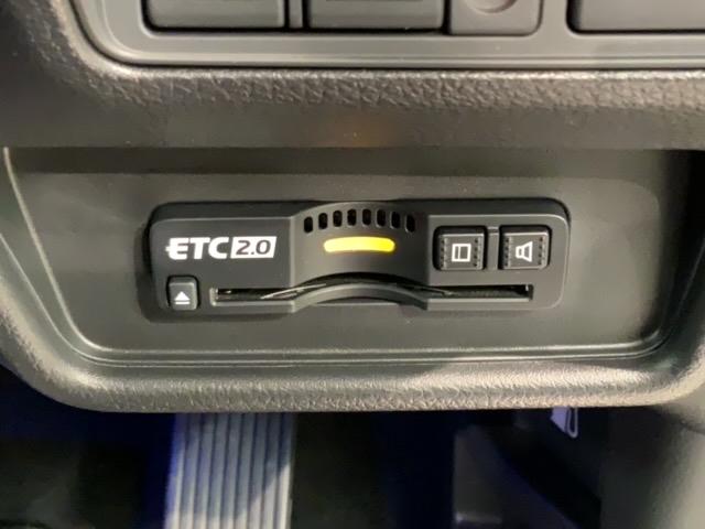 オデッセイハイブリッド ｅ：ＨＥＶアブソルート・ＥＸ　ホンダセンシング　最長５年保証　ナビ　マルチビュカメラ　ＢＴオーディオ　ＣＤ　ＤＶＤ　ＴＶ　アルミ　ＬＥＤヘッド　フォグ　シートヒーター　パワーシート　ドラレコ　ワンオーナー　禁煙　障害物センサー（13枚目）