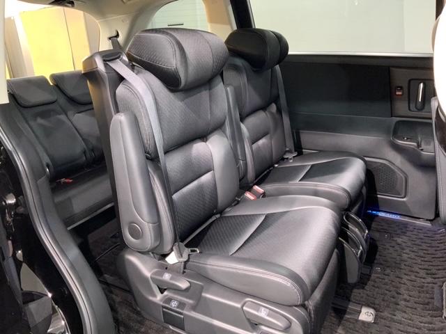 オデッセイハイブリッド ｅ：ＨＥＶアブソルート・ＥＸ　ホンダセンシング　最長５年保証　ナビ　マルチビュカメラ　ＢＴオーディオ　ＣＤ　ＤＶＤ　ＴＶ　アルミ　ＬＥＤヘッド　フォグ　シートヒーター　パワーシート　ドラレコ　ワンオーナー　禁煙　障害物センサー（18枚目）