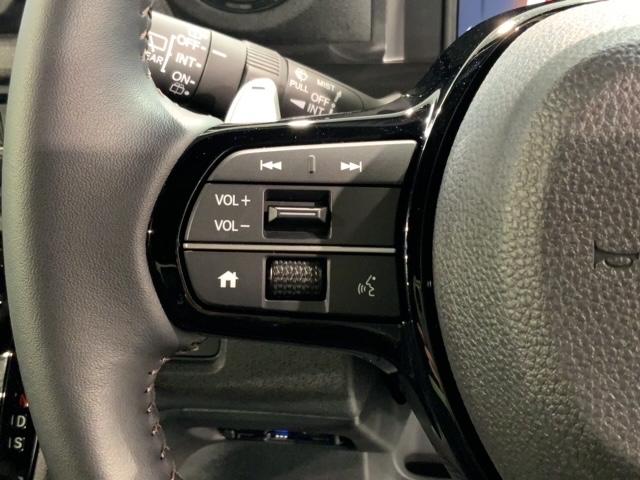 N-BOXカスタム ターボ ホンダセンシング 新車保証継承 禁煙 当社デモカー ナビ CD DVD BTオーディオ Rカメラ TV アルミ LEDヘッド シートヒ-タ- クルコン 障害物センサー 両側電動スライドドア ETC(10枚目)