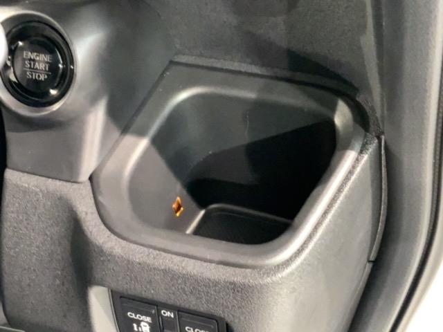 N-BOXカスタム ターボ ホンダセンシング 新車保証継承 禁煙 当社デモカー ナビ CD DVD BTオーディオ Rカメラ TV アルミ LEDヘッド シートヒ-タ- クルコン 障害物センサー 両側電動スライドドア ETC(29枚目)