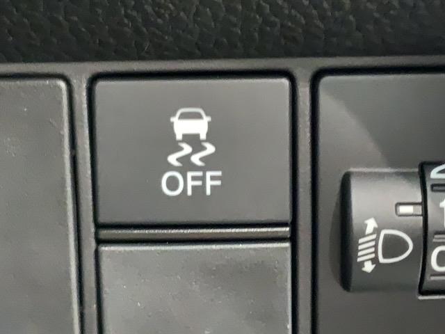 フィット ベーシック　ホンダセンシングレス　リースアップ車両　最長５年保証　ＣＤチューナー　ＡＢＳ　両席エアバック　サイド＋カーテンエアバック　オートライト　スマートキー　イモビライザー　横滑り防止装置　エアコン（8枚目）