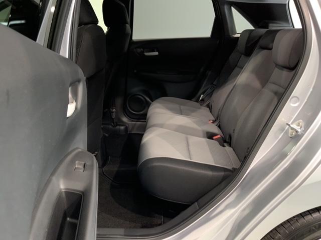 フィット ベーシック　ホンダセンシングレス　リースアップ車両　最長５年保証　ＣＤチューナー　ＡＢＳ　両席エアバック　サイド＋カーテンエアバック　オートライト　スマートキー　イモビライザー　横滑り防止装置　エアコン（33枚目）