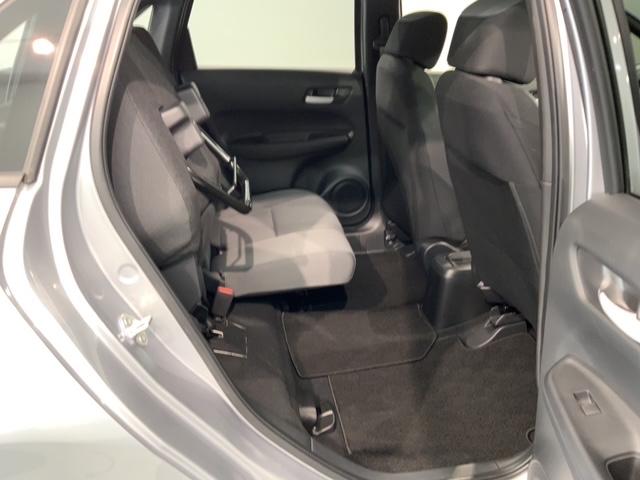 フィット ベーシック　ホンダセンシングレス　リースアップ車両　最長５年保証　ＣＤチューナー　ＡＢＳ　両席エアバック　サイド＋カーテンエアバック　オートライト　スマートキー　イモビライザー　横滑り防止装置　エアコン（35枚目）