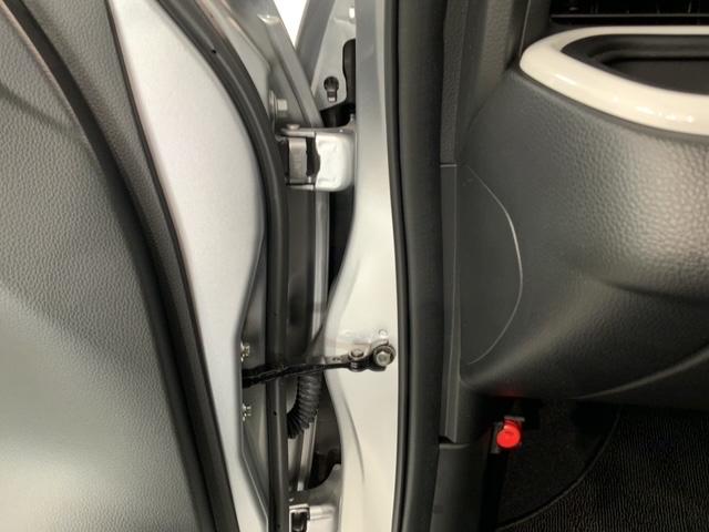 フィット ベーシック　ホンダセンシングレス　リースアップ車両　最長５年保証　ＣＤチューナー　ＡＢＳ　両席エアバック　サイド＋カーテンエアバック　オートライト　スマートキー　イモビライザー　横滑り防止装置　エアコン（42枚目）