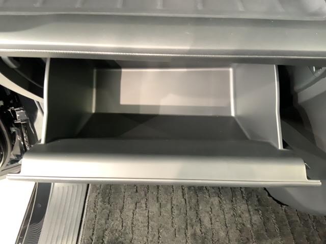 ステップワゴン e:HEVエアー ホンダセンシング ナビ Rカメラ CD DVD BTオーディオ 音楽録音 TV サイド+カーテンエアバック アルミ LEDヘッド クルコン ワンオーナー 禁煙 障害物センサー 両側電動スライドドア(28枚目)