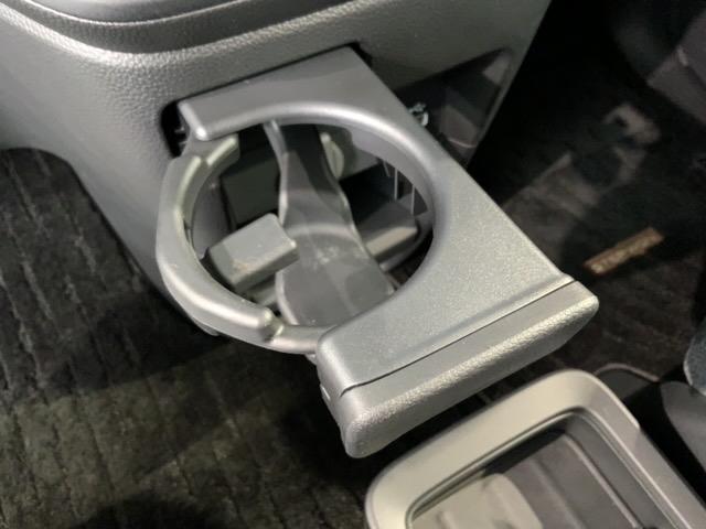 ステップワゴン e:HEVエアー ホンダセンシング ナビ Rカメラ CD DVD BTオーディオ 音楽録音 TV サイド+カーテンエアバック アルミ LEDヘッド クルコン ワンオーナー 禁煙 障害物センサー 両側電動スライドドア(29枚目)