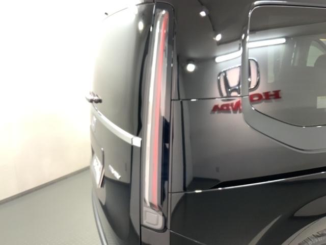 ステップワゴン e:HEVエアー ホンダセンシング ナビ Rカメラ CD DVD BTオーディオ 音楽録音 TV サイド+カーテンエアバック アルミ LEDヘッド クルコン ワンオーナー 禁煙 障害物センサー 両側電動スライドドア(45枚目)