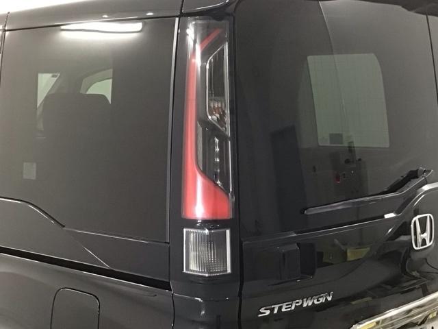 ステップワゴンスパーダ スパーダ・クールスピリット　ホンダセンシング　最長２年保証　ナビ　Ｒカメラ　ＣＤ　ＤＶＤ　ＢＴオーディオ　ＴＶ　アルミ　ＬＥＤヘッド　シートヒ－タ－　クルコン　ドラレコ　ワンオーナー　禁煙　両側電動スライドドア　サイド＋カーテンエアバック　ＥＴＣ（41枚目）