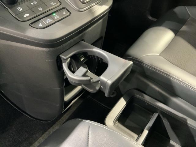 �L�x�ɍ݌ɂ���葵���Ă��܂��B�y�����Ԃ���~�j�o���A�Z�_���A�r�t�u�A�b��̃n�C�u���b�h�ԂȂǂȂǑ��X���ג��ł��I