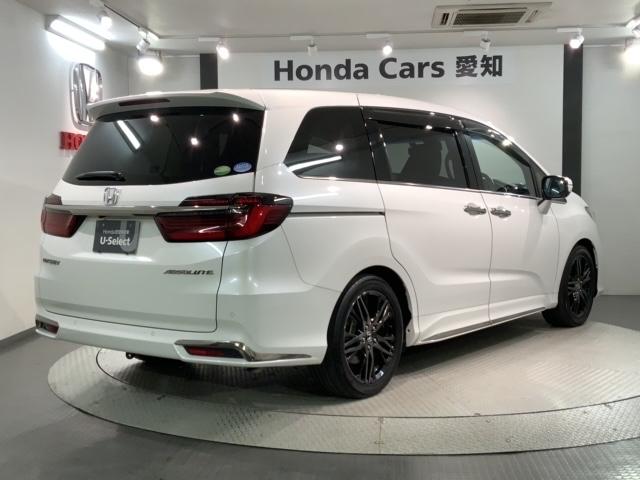 ���Џ��i���Z���^�[�ɂē��O���̃N���[�j���O�����{���Ă���܂��I