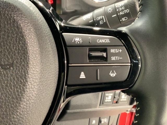 N-BOXカスタム コーディネートスタイル ホンダセンシング 新車保証継承 禁煙 当社デモカー ナビ Rカメラ CD DVD BTオーディオ 音楽録音 TV アルミ LEDヘッド シートヒーター クルコン 障害物センサー 両側電動スライドドア(11枚目)