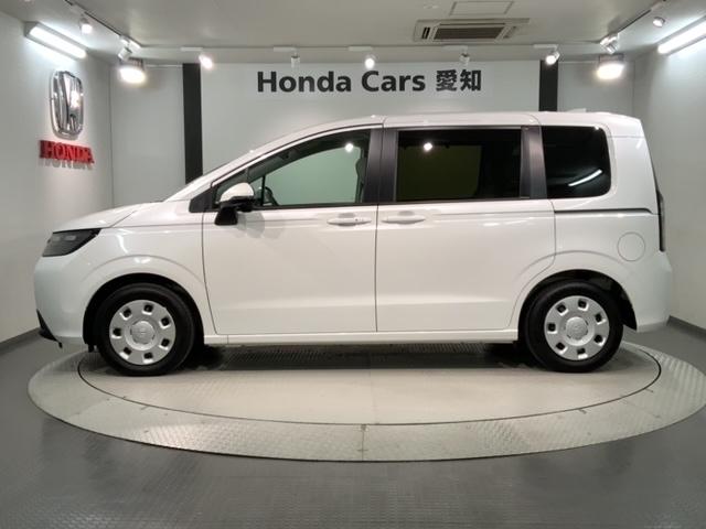 フリード エアー ホンダセンシング 新車保証継承 禁煙 当社デモカー ナビ Rカメラ BTオーディオ TV サイド+カーテンエアバック LEDヘッド クルコン 障害物センサー 両側電動スライドドア スマートキー ETC(47枚目)