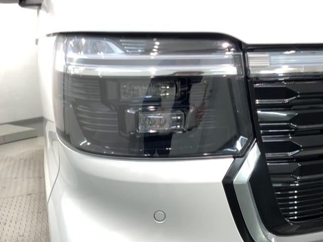 Ｎ－ＢＯＸカスタム ターボ　ホンダセンシング　新車保証継承　禁煙　当社デモカー　ナビ　Ｒカメラ　ＣＤ　ＤＶＤ　ＢＴオーディオ　音楽録音　ＴＶ　サイド＋カーテンエアバック　アルミ　ＬＥＤヘッド　シートヒーター　障害物センサー（8枚目）