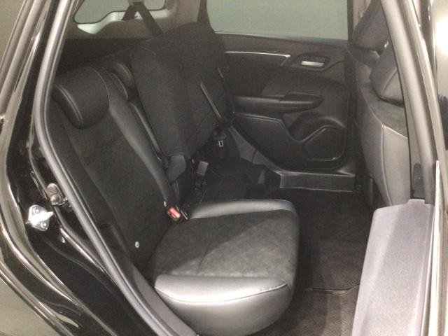 ���Џ��i���Z���^�[�ɂē��O���̃N���[�j���O�����{���Ă���܂��I