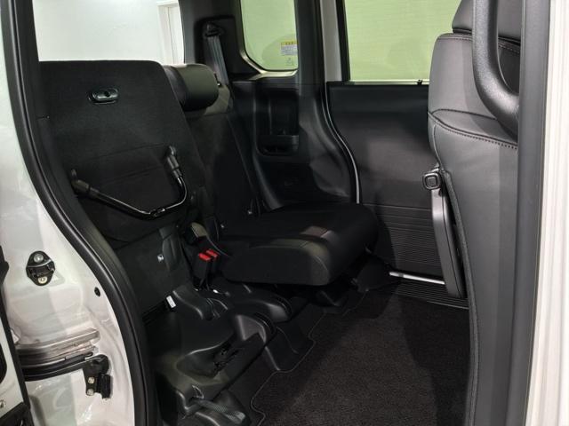 Ｎ－ＢＯＸカスタム ターボ　ホンダセンシング　新車保証継承　禁煙　当社デモカー　ナビ　Ｒカメラ　ＣＤ　ＤＶＤ　ＢＴオーディオ　音楽録音　ＴＶ　アルミ　ＬＥＤライト　シートヒーター　クルコン　障害物センサー　両側電動スライドドア（32枚目）
