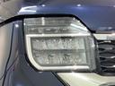 LEDヘッドライトは、点灯の瞬間から最大光量を発揮し、突然暗くなるトンネルなどでの安定感を高めます。