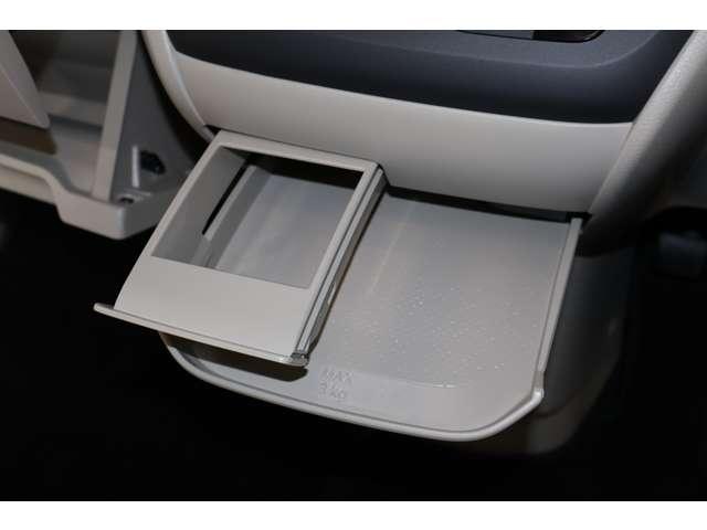 eKスペース M 純正9インチナビ+フルセグTV・ルームミラー フルセグTV デュアルエアバッグ LED バックモニター キーレスエントリーシステム 禁煙 シートヒーター ワンオーナー パワーウインドウ メモリーナビ(12枚目)