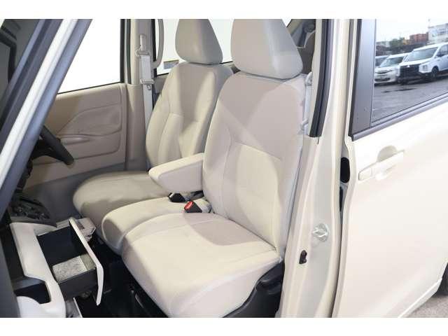 eKスペース M 純正9インチナビ+フルセグTV・ルームミラー フルセグTV デュアルエアバッグ LED バックモニター キーレスエントリーシステム 禁煙 シートヒーター ワンオーナー パワーウインドウ メモリーナビ(14枚目)