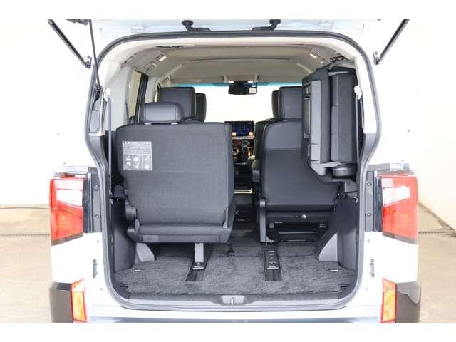 デリカＤ：５ シャモニー　メモリーナビ　地デジＴＶ　バックカメラ　アイドリングＳ　アクティブクルーズコントロール　イモビ　衝突被害軽減装置　Ｂモニター　１オーナー　ＥＴＣ　助手席エアバッグ　地デジＴＶ　電動リアゲート　４ＷＤ（7枚目）