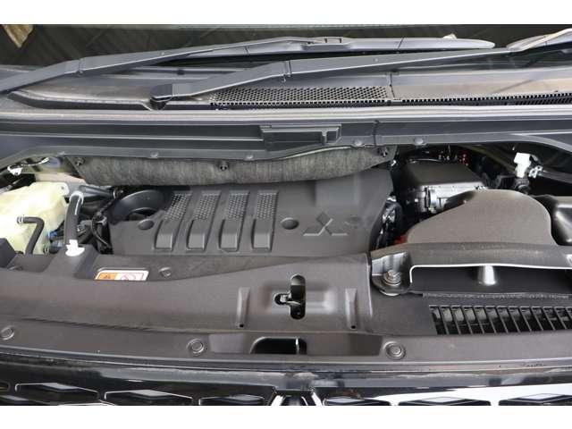 デリカＤ：５ シャモニー　メモリーナビ　地デジＴＶ　バックカメラ　アイドリングＳ　アクティブクルーズコントロール　イモビ　衝突被害軽減装置　Ｂモニター　１オーナー　ＥＴＣ　助手席エアバッグ　地デジＴＶ　電動リアゲート　４ＷＤ（17枚目）