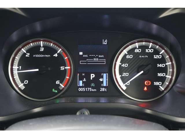 デリカＤ：５ シャモニー　メモリーナビ　地デジＴＶ　バックカメラ　アイドリングＳ　アクティブクルーズコントロール　イモビ　衝突被害軽減装置　Ｂモニター　１オーナー　ＥＴＣ　助手席エアバッグ　地デジＴＶ　電動リアゲート　４ＷＤ（20枚目）