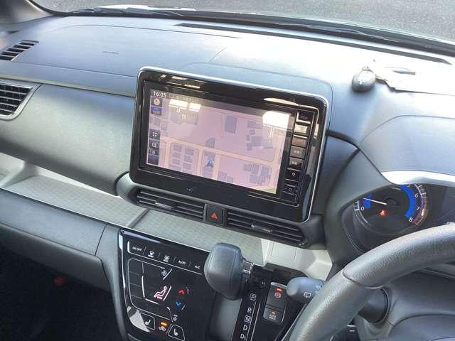 デリカミニ Ｔ　プレミアム　９型ナビ・フルセグＴＶ・全周囲カメラ　衝突軽減装置　ターボエンジン　禁煙　ワンオーナー車　記録簿付　ナビＴＶ　寒冷地　パワステ　フルタイム４ＷＤ　エアバッグ　ＬＥＤヘッド　ＥＳＣ　サイドカメラ　ＡＢＳ（5枚目）