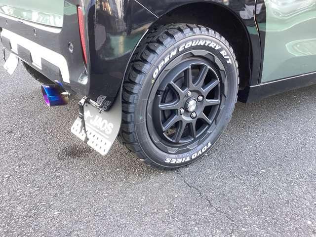 デリカミニ Ｔ　プレミアム　９型ナビ・フルセグＴＶ・全周囲カメラ　衝突軽減装置　ターボエンジン　禁煙　ワンオーナー車　記録簿付　ナビＴＶ　寒冷地　パワステ　フルタイム４ＷＤ　エアバッグ　ＬＥＤヘッド　ＥＳＣ　サイドカメラ　ＡＢＳ（8枚目）