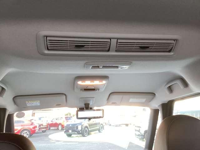 デリカミニ Ｔ　プレミアム　９型ナビ・フルセグＴＶ・全周囲カメラ　衝突軽減装置　ターボエンジン　禁煙　ワンオーナー車　記録簿付　ナビＴＶ　寒冷地　パワステ　フルタイム４ＷＤ　エアバッグ　ＬＥＤヘッド　ＥＳＣ　サイドカメラ　ＡＢＳ（11枚目）