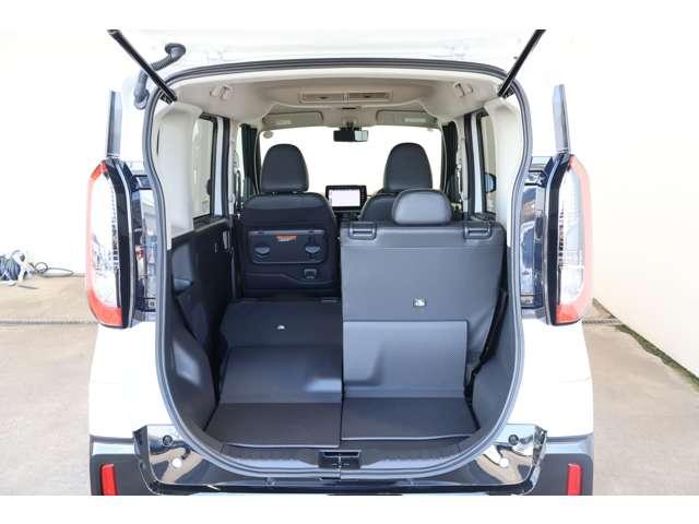 デリカミニ Ｇ　プレミアム　９型ナビ・フルセグＴＶ・全周囲カメラ　１オーナー　ＬＥＤ　Ａクルコン　シートヒーター　ベンチシート　エアコン　コーナーセンサー　パワステ　アルミホイール　キーレスエントリー　エアバッグ　スマートキー（6枚目）