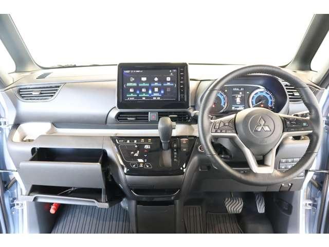 デリカミニ Ｔ　プレミアム　メモリーナビ・フルセグＴＶ・全周囲カメラ　衝突軽減装置　ターボエンジン　禁煙　ワンオーナー車　記録簿付　ナビＴＶ　寒冷地　パワステ　フルタイム４ＷＤ　エアバッグ　ＬＥＤヘッド　ＥＳＣ　サイドカメラ（3枚目）