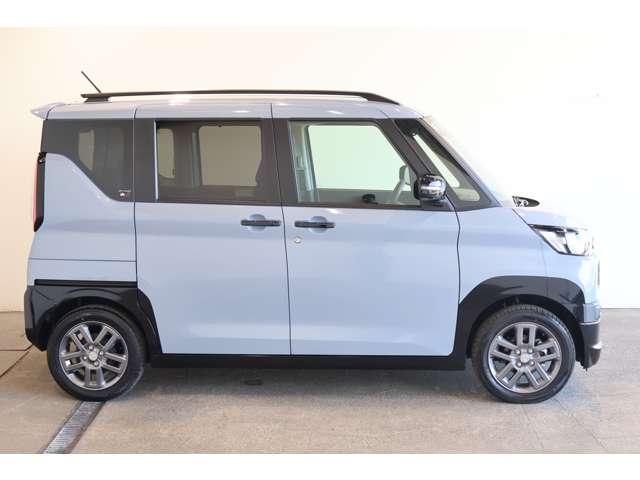 デリカミニ Ｔ　プレミアム　メモリーナビ・フルセグＴＶ・全周囲カメラ　衝突軽減装置　ターボエンジン　禁煙　ワンオーナー車　記録簿付　ナビＴＶ　寒冷地　パワステ　フルタイム４ＷＤ　エアバッグ　ＬＥＤヘッド　ＥＳＣ　サイドカメラ（15枚目）