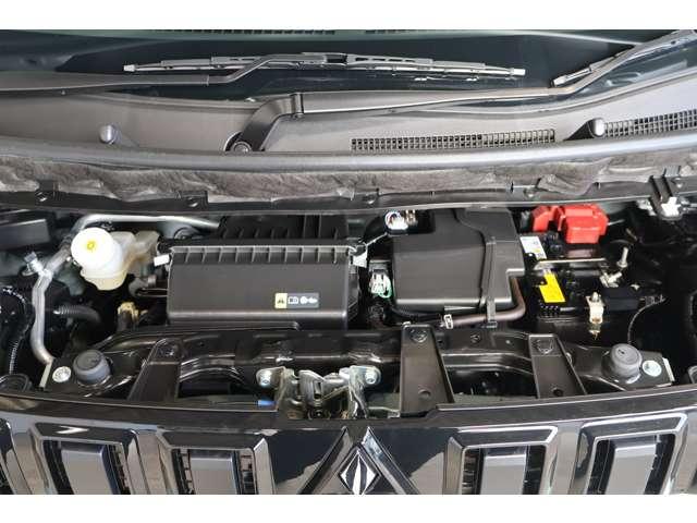 デリカミニ Ｇ　プレミアム　メモリーナビ・フルセグＴＶ・全周囲カメラ　ＬＥＤ　Ａクルコン　シートヒーター　ベンチシート　エアコン　コーナーセンサー　パワステ　アルミホイール　キーレスエントリー　エアバッグ　スマートキー　ＡＢＳ（15枚目）