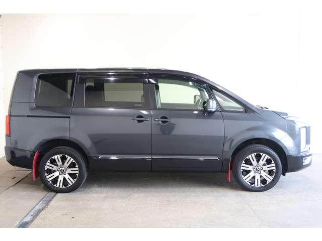 デリカD:5 G メモリーナビ・フルセグTV・全周囲カメラ リヤカメラ オートクルーズ パワステ エコモード LEDヘッドライト フルセグTV 寒冷地仕様 盗難防止装置 ABS ナビTV オートエアコン スマートキー(15枚目)