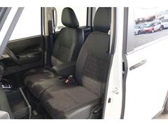 �礭�ʥ٥�������Ȥ�­����ҥ��ӥ����緿�����ȤǺ¤꿴�Ϥϲ�Ŭ������ˤϥ�����쥹�Ȥ��դ��Ƥ�ä���ɥ饤�֢� 4