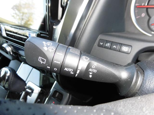 アルファード ２．５Ｓ　Ｃパッケージ　前期用ＬＭボディーキット　社外スフアリングハンドル（レクサス純正エアーバック）両側Ｐスライドドア　Ｐバックドア　フリップダウンモニター　ＥＴＣ　プリクラッシュセーフティシステム　２１ＡＷ（18枚目）