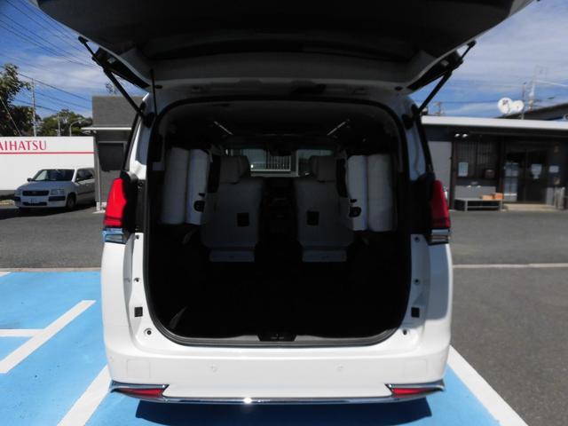 アルファード ２．５Ｓ　Ｃパッケージ　前期用ＬＭボディーキット　社外スフアリングハンドル（レクサス純正エアーバック）両側Ｐスライドドア　Ｐバックドア　フリップダウンモニター　ＥＴＣ　プリクラッシュセーフティシステム　２１ＡＷ（39枚目）