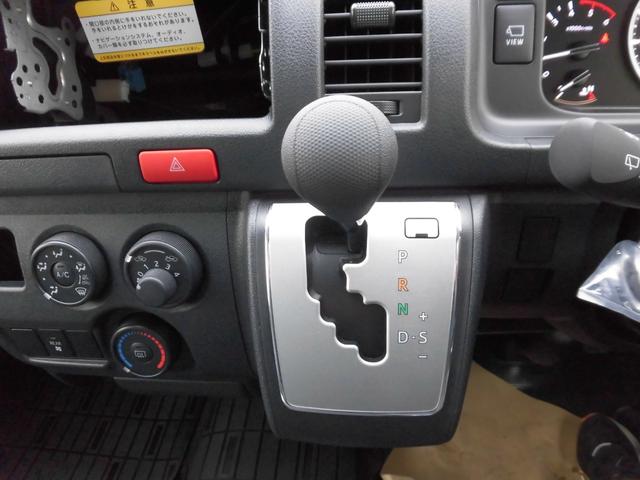 ハイエースバン ＤＸ　登録済未使用車　ＥＴＣ　オートライト　キーレスエントリー（19枚目）