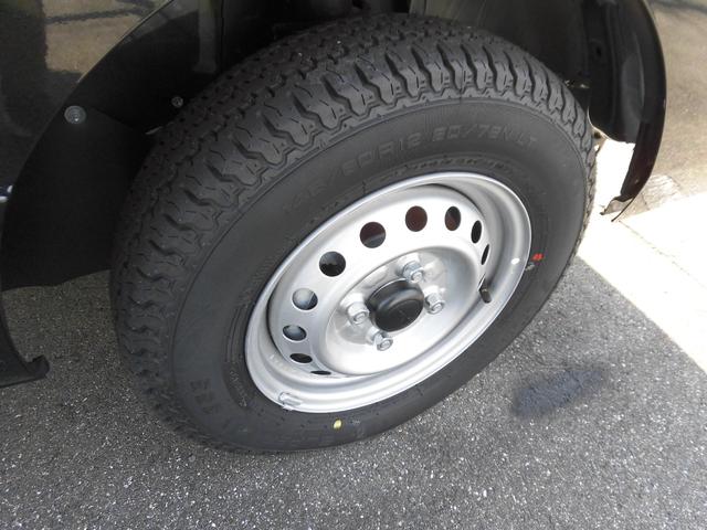 ハイゼットトラック ハイルーフ　届出済未使用車　デジタルインナーミラー　Ａストップ　切替式４ＷＤ　衝突被害軽減装置　マニュアルエアコン（26枚目）