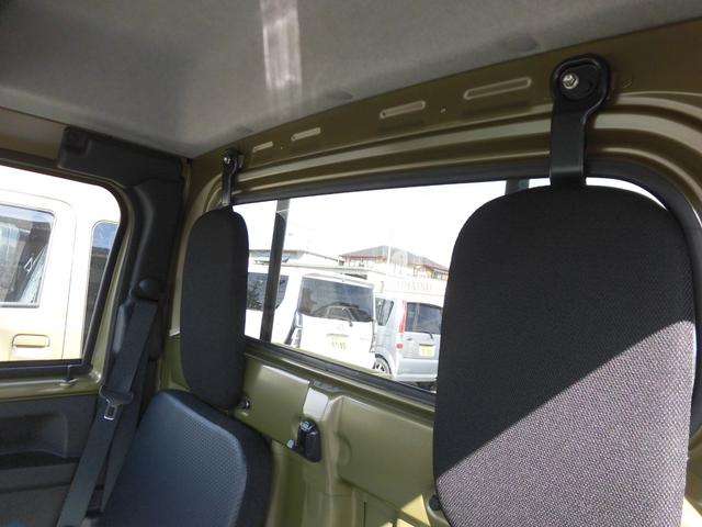 ハイゼットトラック ハイルーフ　届出済未使用車　デジタルインナーミラー　切替式４ＷＤ　マニュアルエアコン　アイドリングストップ　衝突被害軽減システム（12枚目）