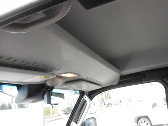 ハイゼットトラック ジャンボエクストラ　届出済未使用車　オーディオレス　デジタルインナーミラー　パートタイム４ＷＤ　スマ－トキー　アイドリングストップ機能　オートエアコン　衝突被害軽減システム（22枚目）