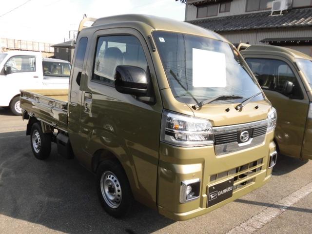 ハイゼットトラック ジャンボエクストラ 届出済未使用車 オーディオレス デジタルインナーミラー パートタイム4WD アイドリングストップ機能 オートエアコン スマ-トキー 衝突被害軽減システム(3枚目)