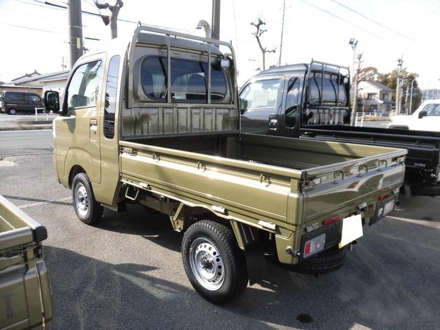 ハイゼットトラック ジャンボエクストラ 届出済未使用車 オーディオレス デジタルインナーミラー パートタイム4WD アイドリングストップ機能 オートエアコン スマ-トキー 衝突被害軽減システム(4枚目)