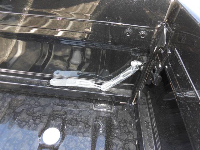 ハイゼットトラック ジャンボエクストラ　届出済未使用車　オーディオレス　ディスプレーオーディオ　パートタイム４ＷＤ　エアコン　アイドリングストップ機能　スマ－トキー　衝突被害軽減システム（24枚目）