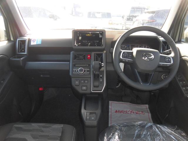 タフト G ダーククロムベンチャー 届出済未使用車 オーディオレス クリソナ 衝突軽減ブレーキ 衝突安全ボディ Aストップ オートクルーズコントロール スマートキー LEDヘッドライト ATハイビーム スカイルーフ ルーフレール ABS(6枚目)